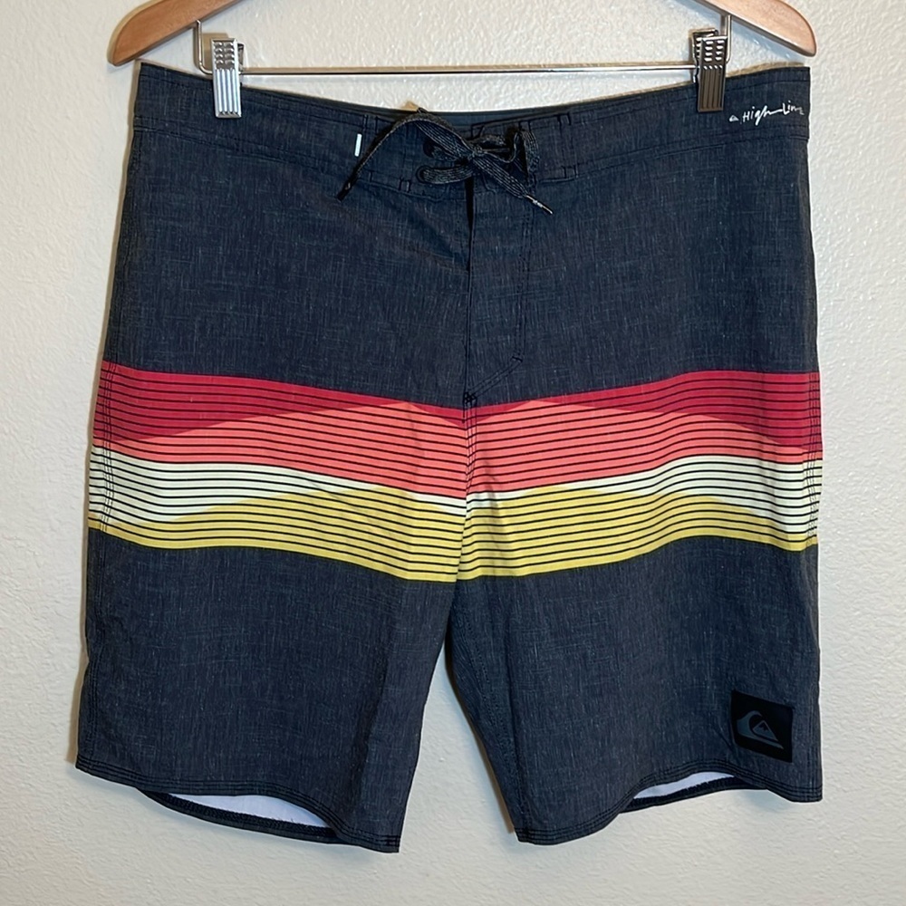 Quiksilver High Line Dry Flight Water Repellent Board Shorts